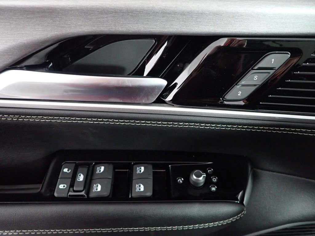 New 2026 Jeep Grand Wagoneer 4WD w/ Quick Order Packge 29V Upland image 25