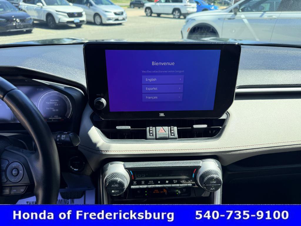 Used 2023 Toyota RAV4 Limited AWD/4WD image 38
