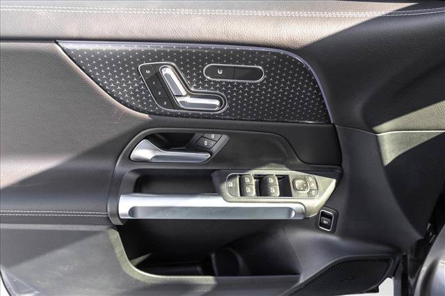 New 2026 Mercedes-Benz GLB 250 4MATIC image 14