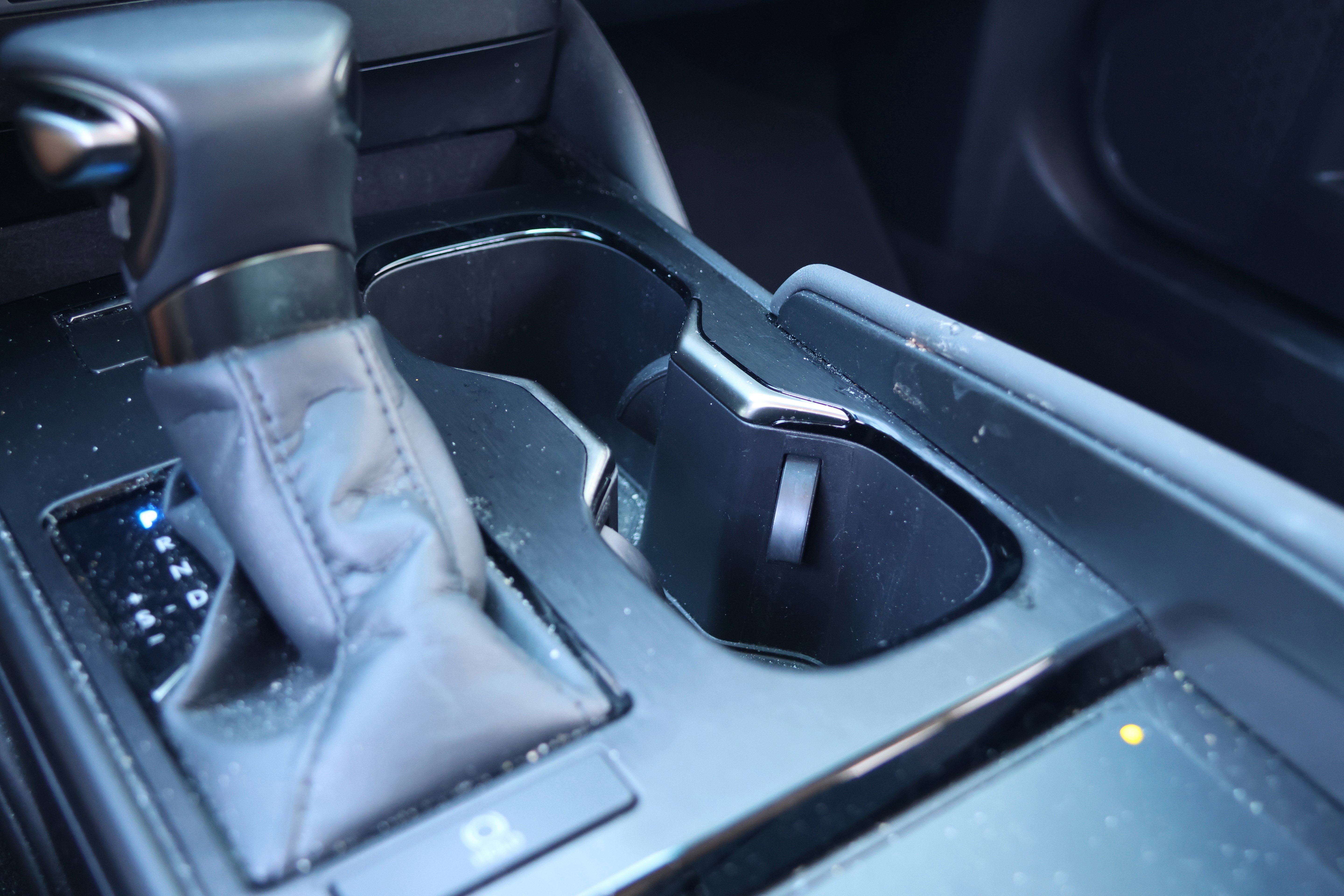 Used 2024 Lexus ES 350 Ultra Luxury w/ Accessory Package (Z2) image 31