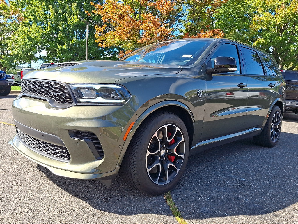 New 2026 Dodge Durango SRT Hellcat w/ Trailer Tow Group IV AWD/4WD image 2