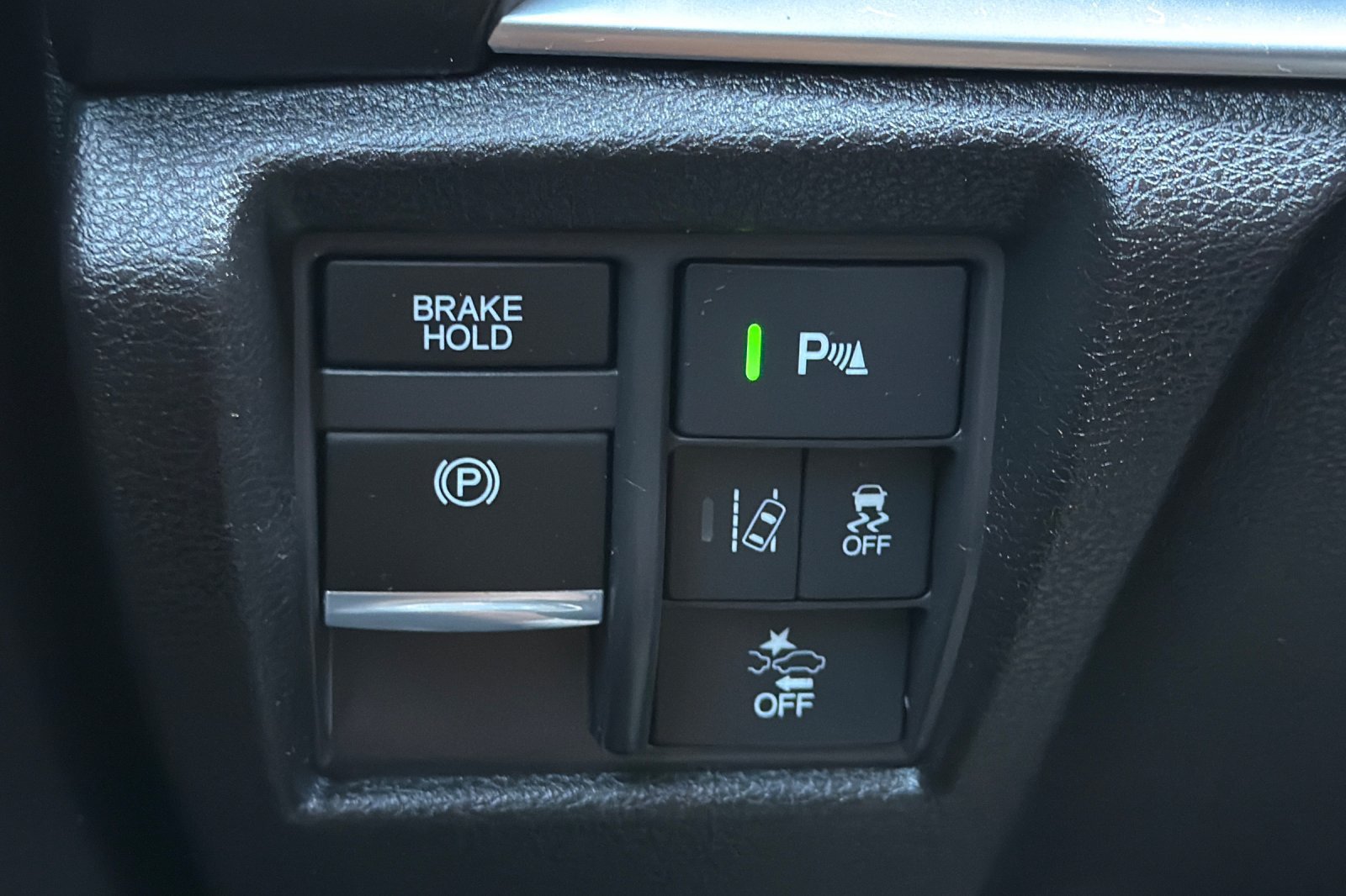 Used 2020 Acura MDX w/ Technology Package AWD/4WD image 37