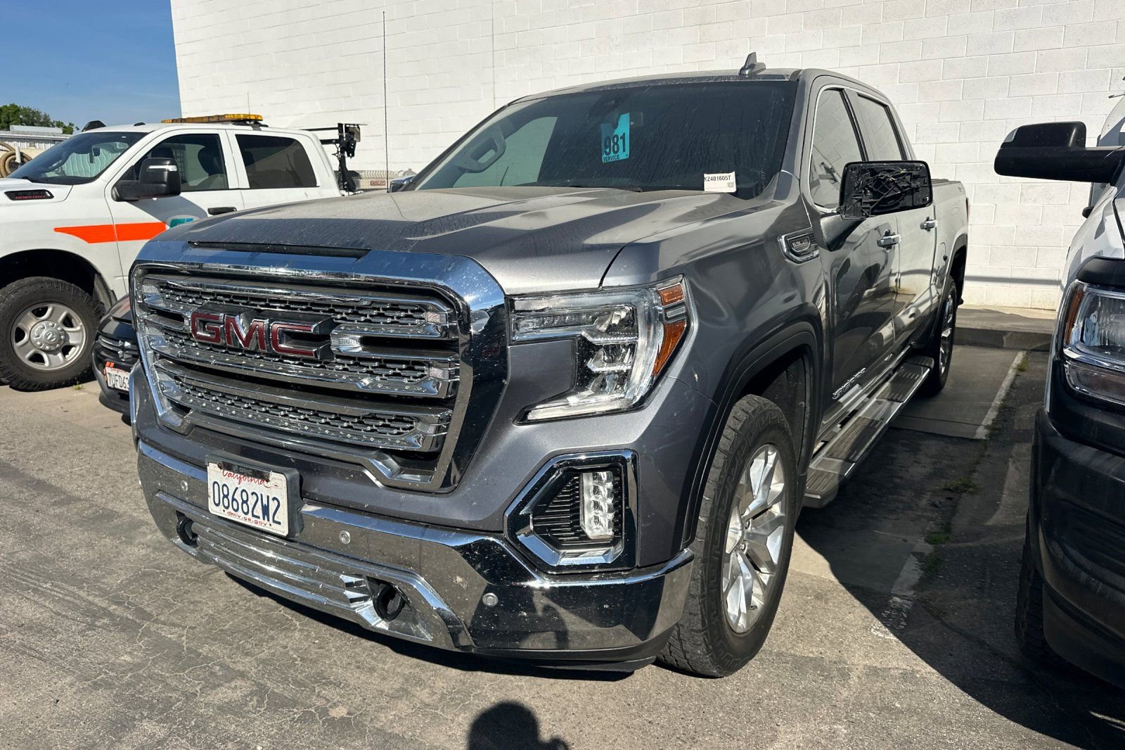 Used 2019 GMC Sierra 1500 SLT w/ SLT Premium Plus Package image 2