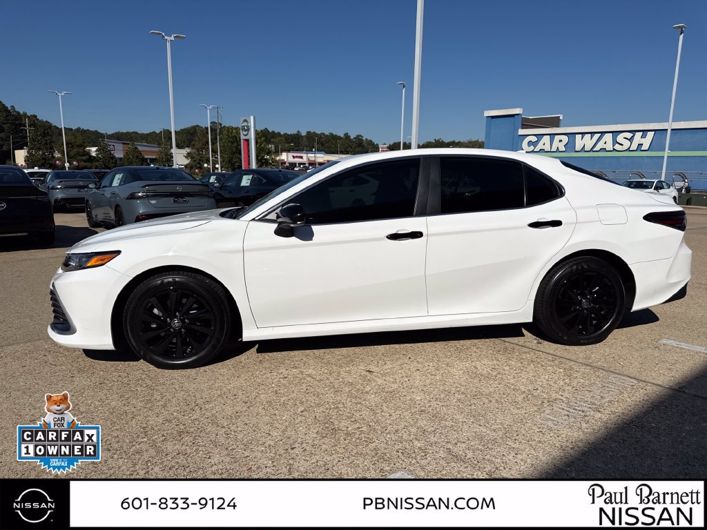 Used 2024 Toyota Camry LE FWD image 17