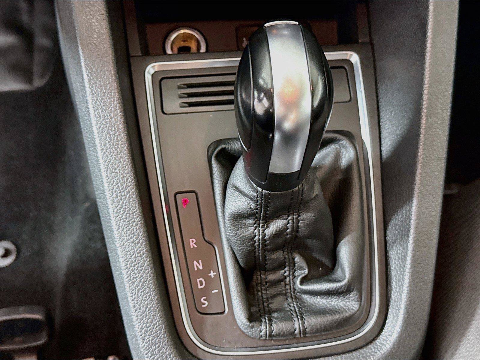 Used 2017 Volkswagen Jetta S FWD image 15