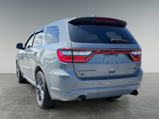Used 2022 Dodge Durango R/T w/ Blacktop Package AWD/4WD image 4