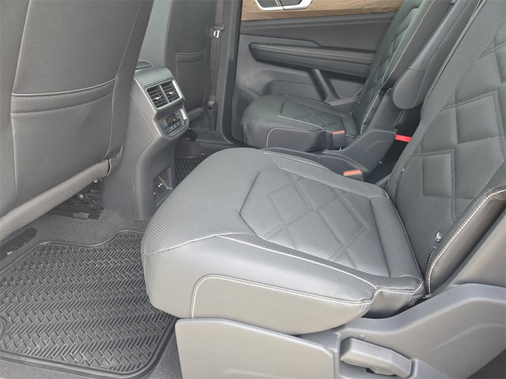 New 2026 Volkswagen Atlas SE image 21