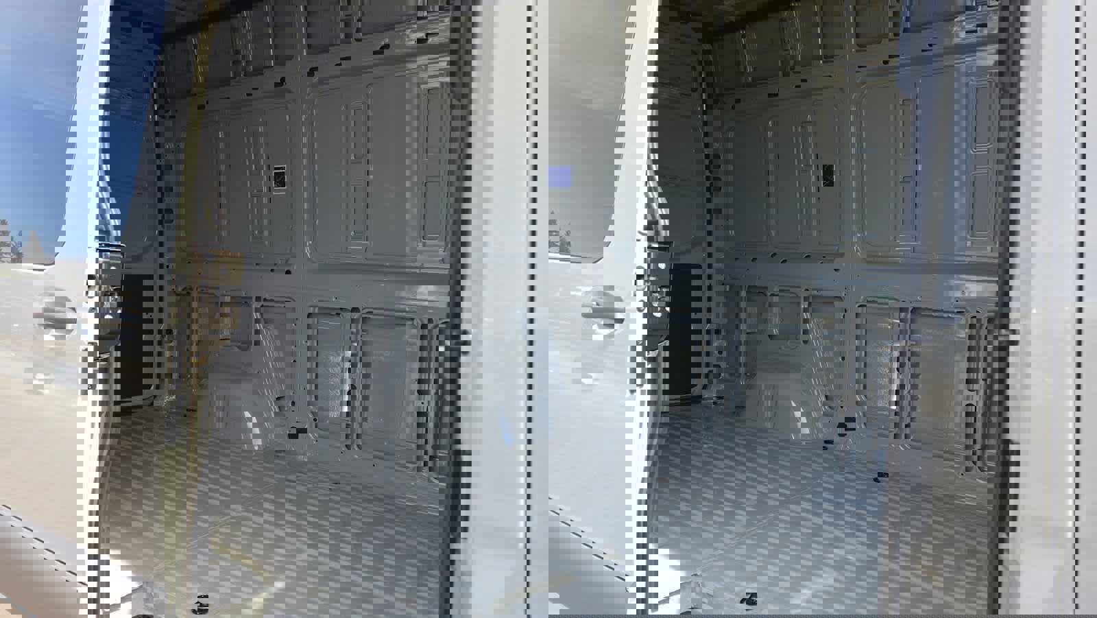 Used 2026 Mercedes-Benz Sprinter 2500 image 15