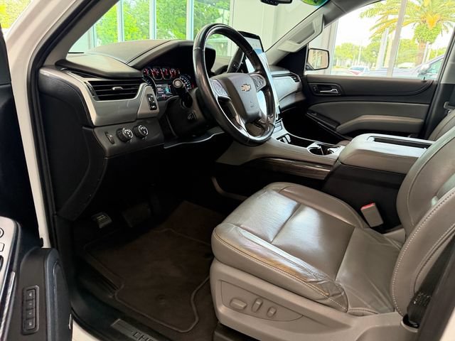 Used 2019 Chevrolet Suburban LT w/ LT Signature Package AWD/4WD image 12