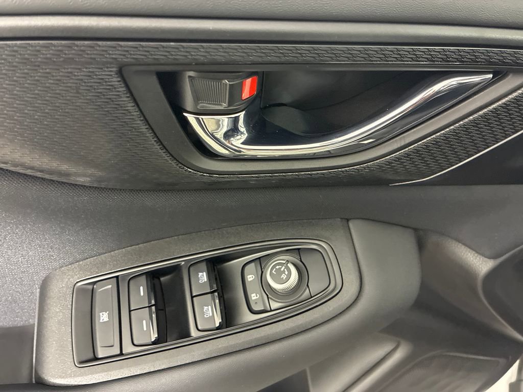 Certified 2025 Subaru Outback Premium AWD/4WD image 13