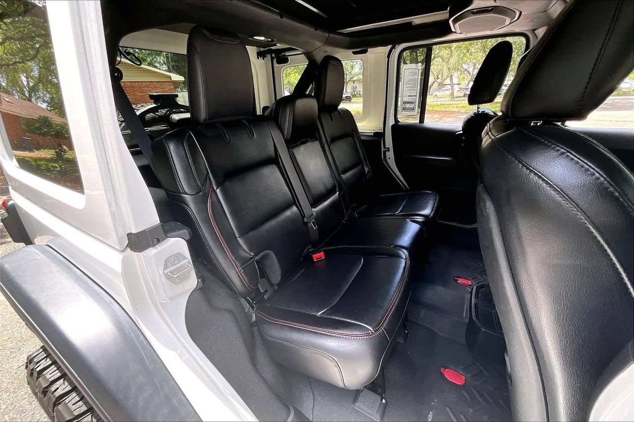 Used 2020 Jeep Wrangler Unlimited Rubicon AWD/4WD image 21