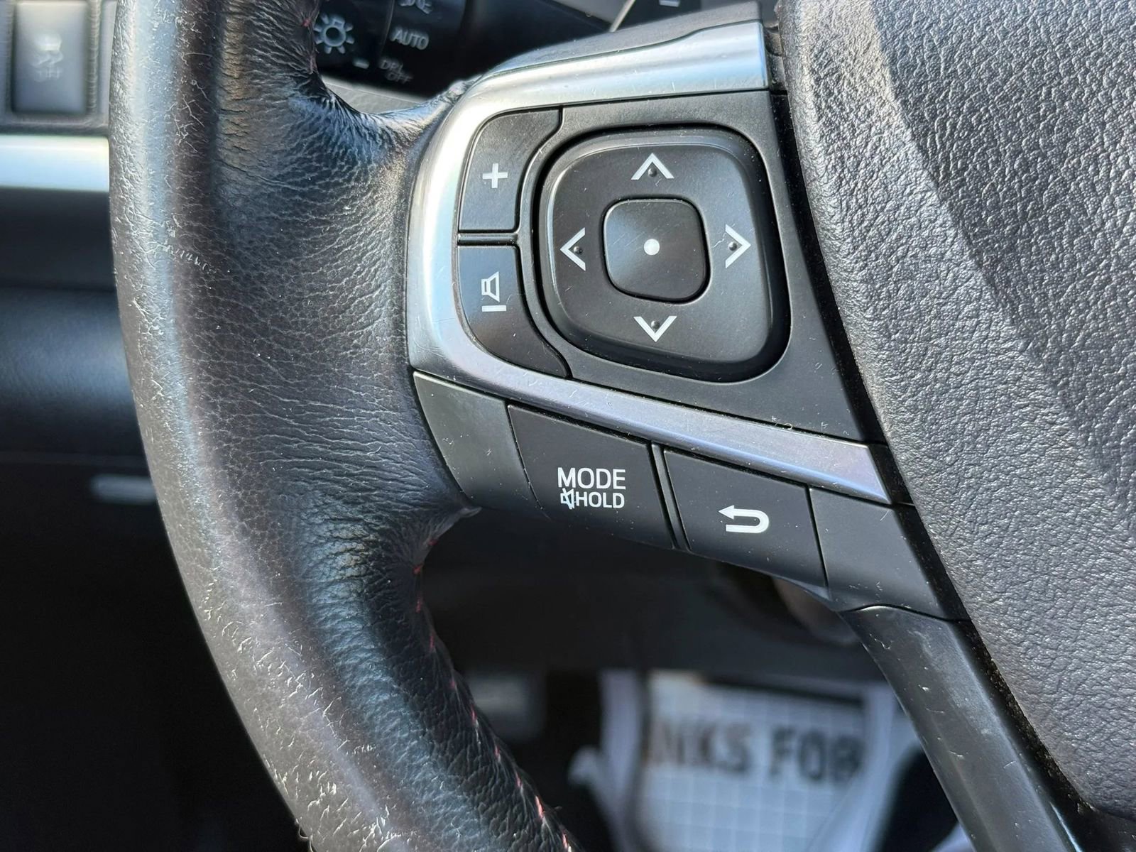 Used 2017 Toyota Camry SE FWD image 23