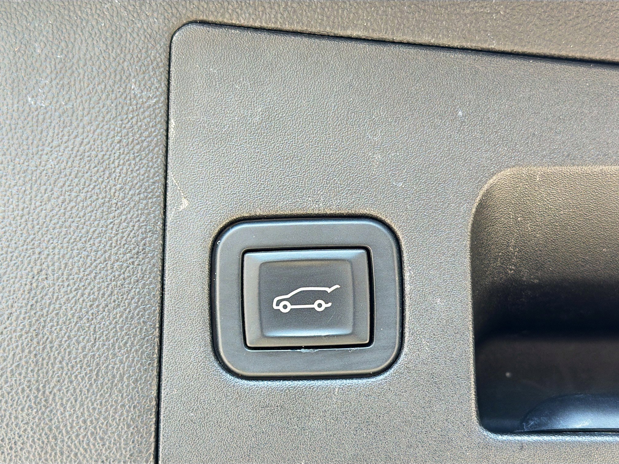 Used 2019 Cadillac XT5 Luxury image 14