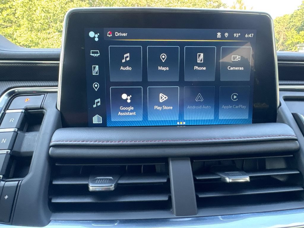 Used 2022 Chevrolet Suburban RST w/ Sport Performance Package AWD/4WD image 27