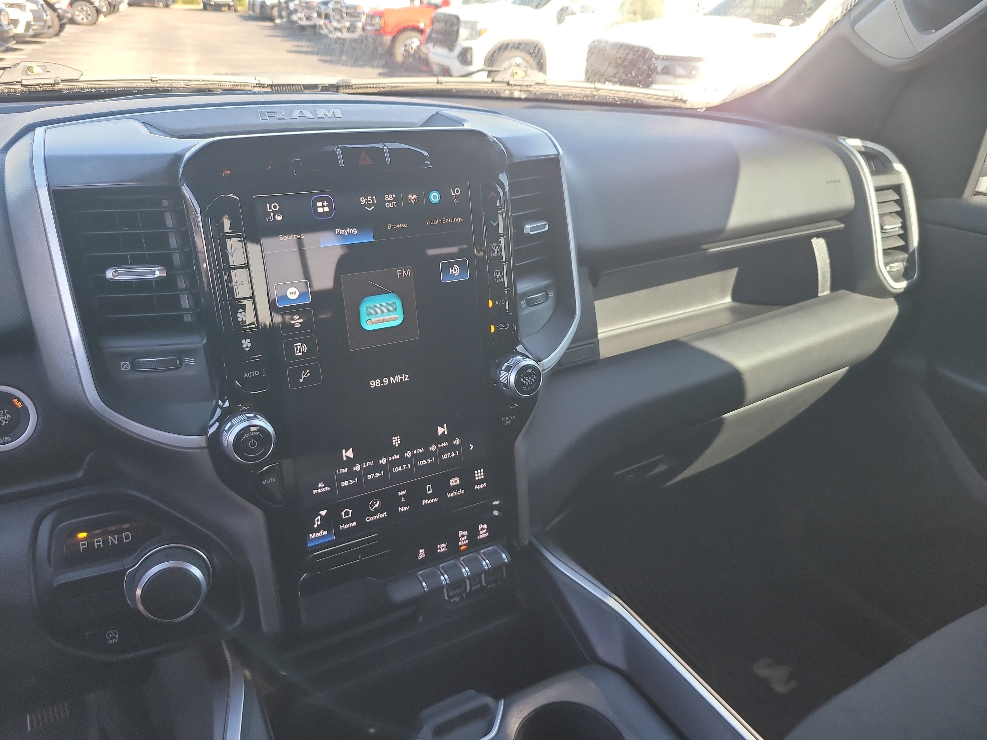 Used 2023 RAM 1500 Big Horn RWD image 21