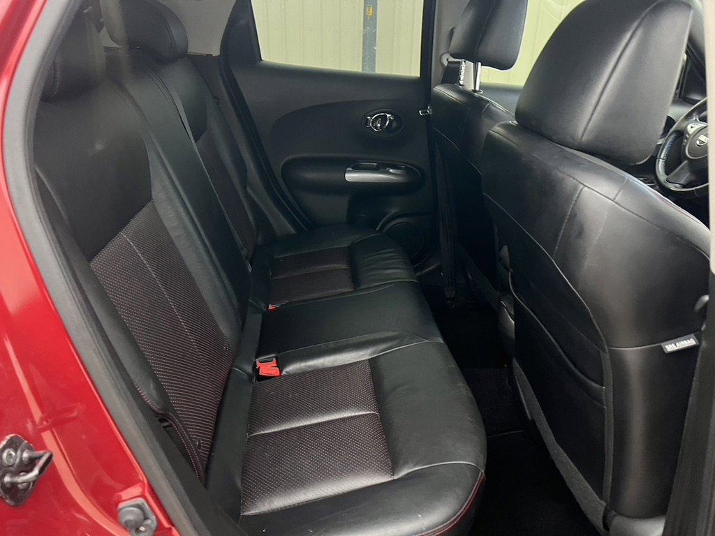 Used 2013 Nissan Juke SL image 11