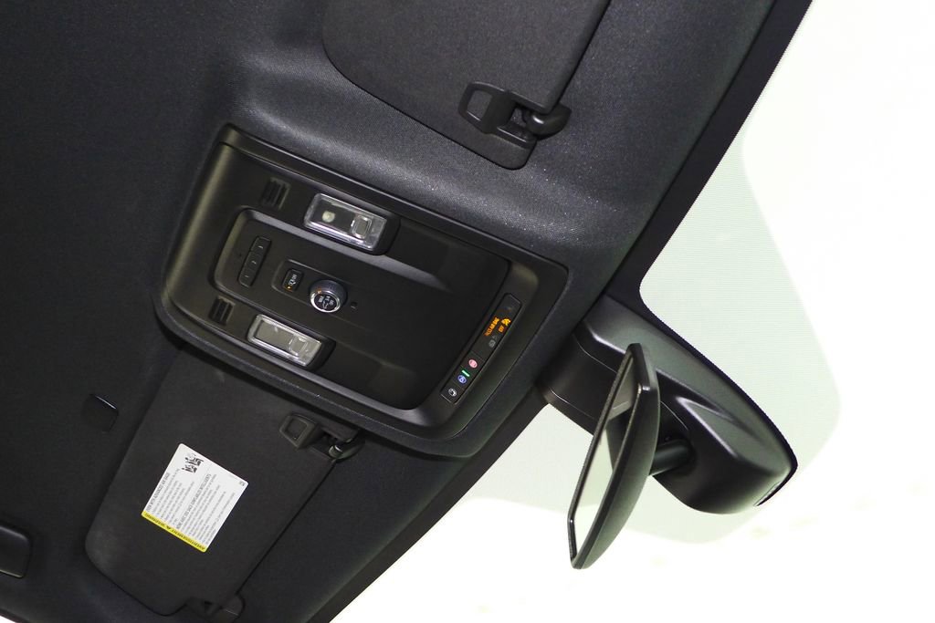 Used 2021 Chevrolet Tahoe LT w/ Rear Media and Nav Package RWD image 16