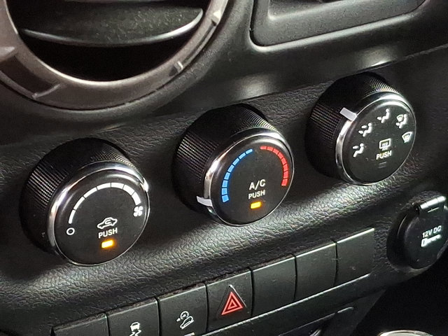 Used 2014 Jeep Wrangler Unlimited Sport w/ Quick Order Package 24S image 15