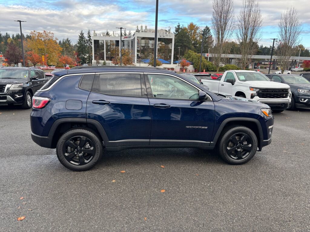 Used 2019 Jeep Compass Latitude w/ Popular Equipment Group image 4