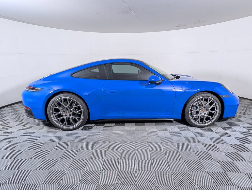 Certified 2025 Porsche 911 Carrera RWD image 8