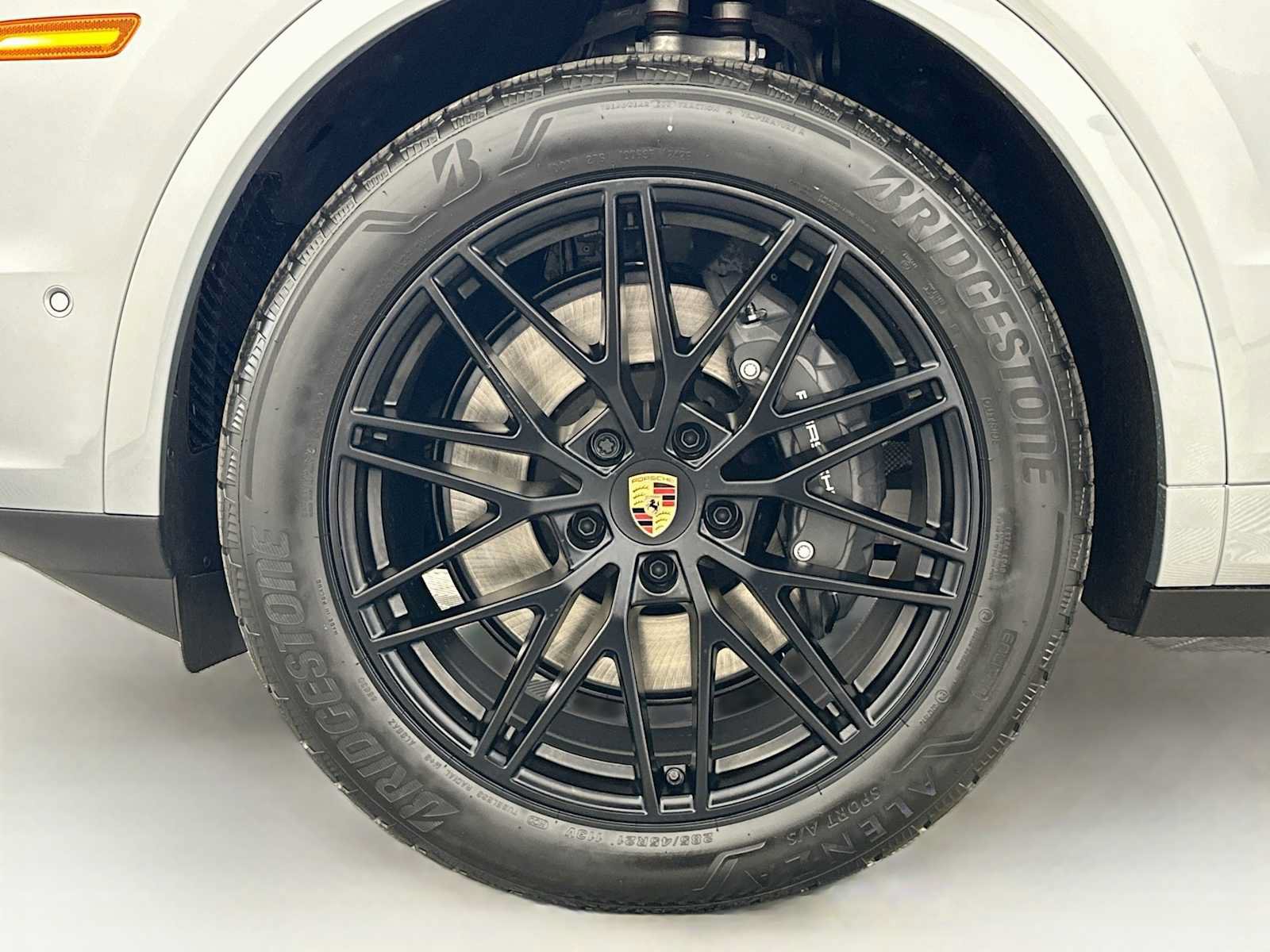 New 2026 Porsche Cayenne AWD/4WD image 31