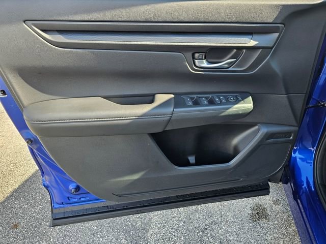 Used 2023 Honda CR-V EX image 17