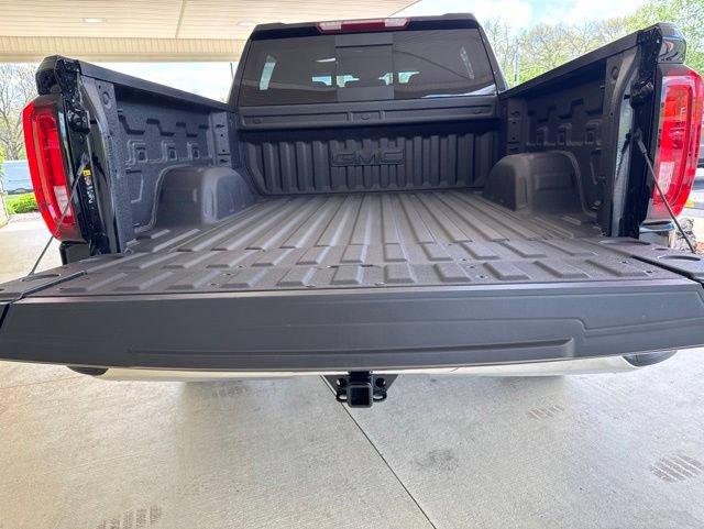 Used 2026 GMC Sierra 1500 SLT w/ SLT Premium Plus Package AWD/4WD image 29