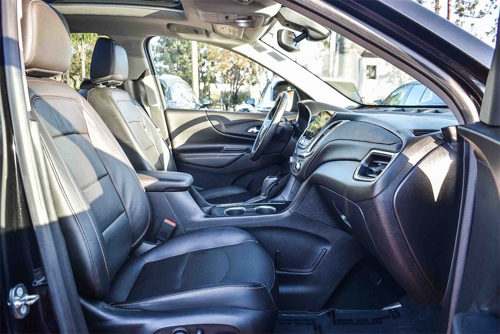 Used 2019 Chevrolet Equinox Premier image 16