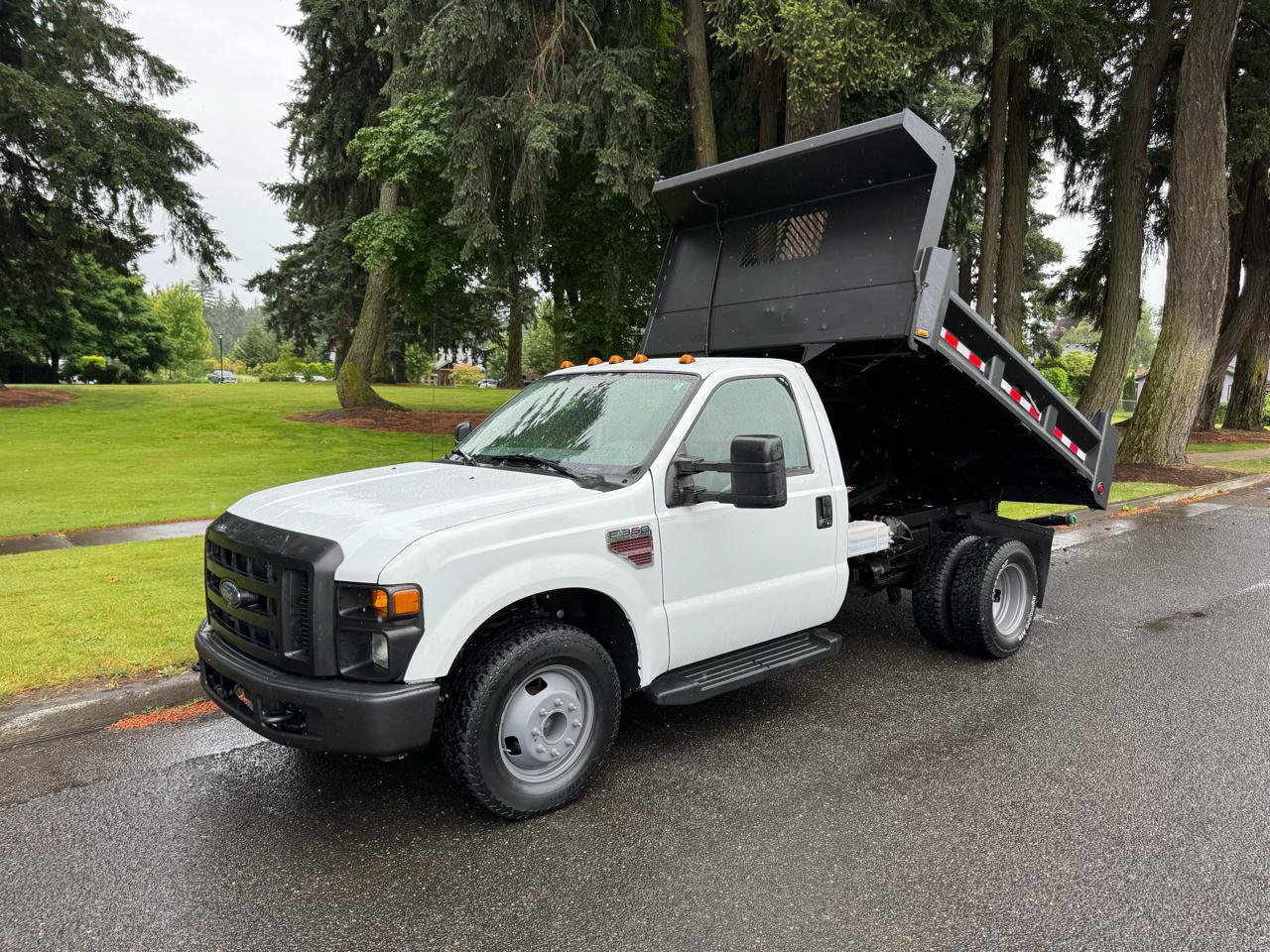 Used 2008 Ford F350 XL RWD image 2