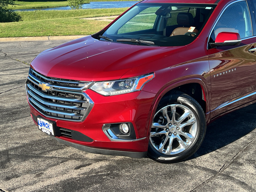 Used 2019 Chevrolet Traverse High Country w/ LPO, Cargo Package AWD/4WD image 8