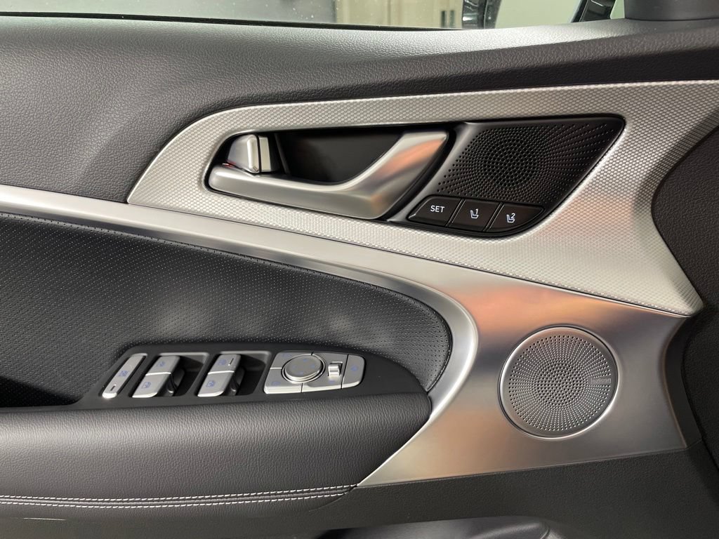 New 2026 Genesis G70 2.5T Prestige AWD/4WD image 20