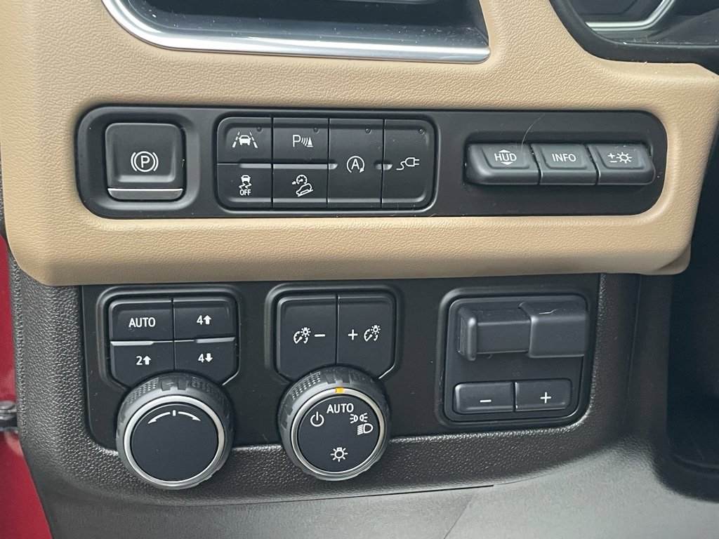 Certified 2021 Chevrolet Suburban Premier w/ Premium Package image 39