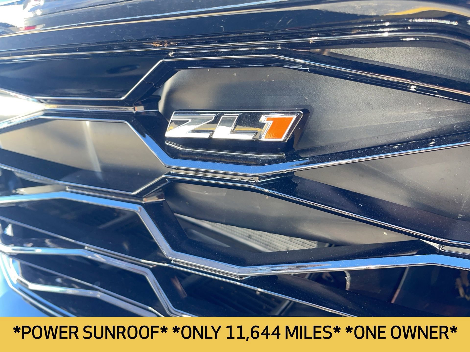 Used 2023 Chevrolet Camaro ZL1 image 2