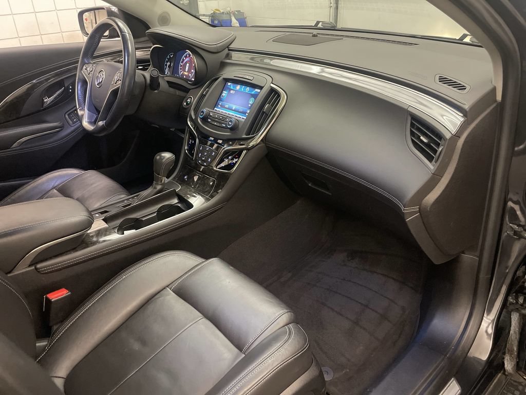Used 2014 Buick LaCrosse Leather FWD image 23