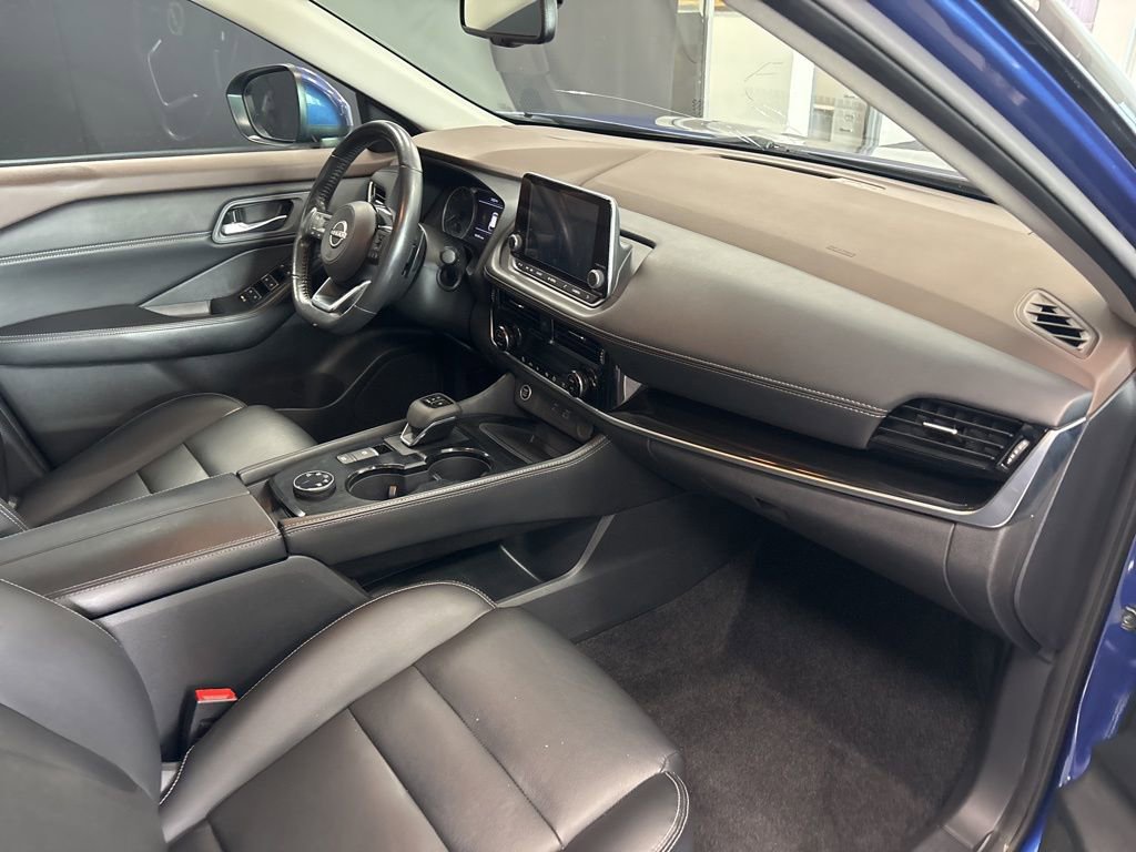 Used 2023 Nissan Rogue SL AWD/4WD image 13