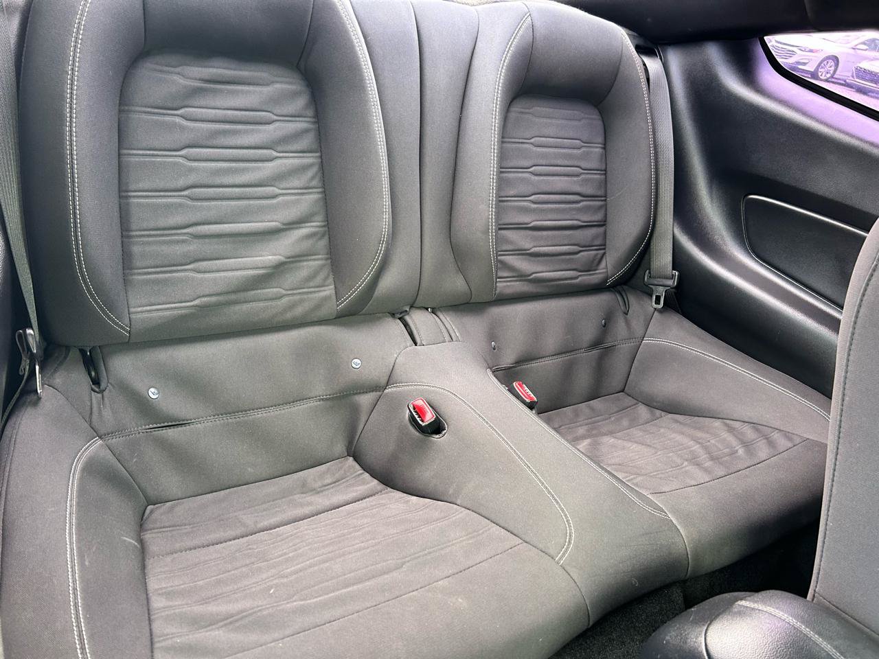 Used 2016 Ford Mustang GT RWD image 12