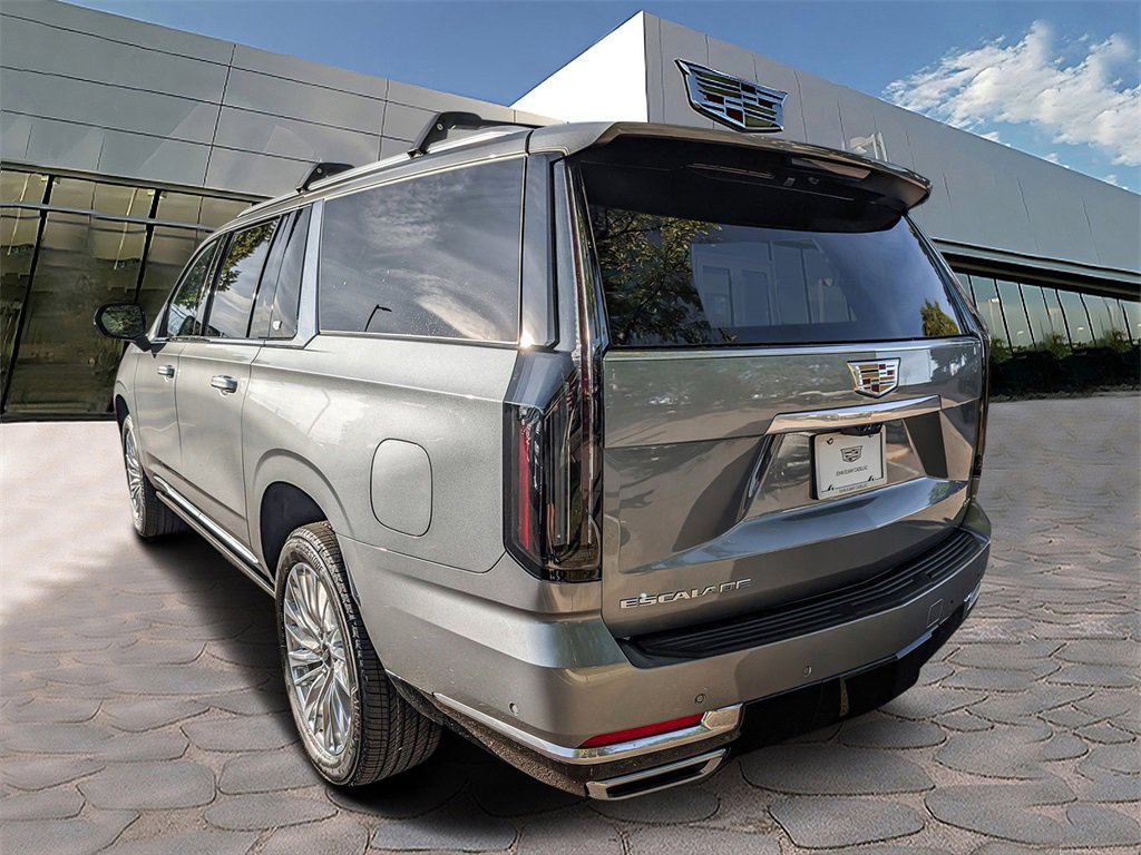 New 2026 Cadillac Escalade ESV Luxury w/ Touring Package image 3