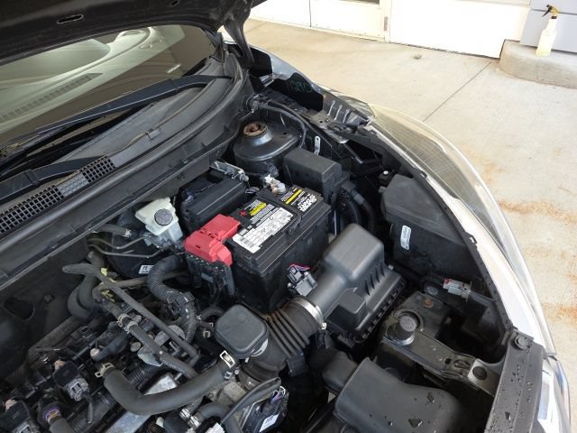Used 2019 Nissan Kicks SV FWD image 61