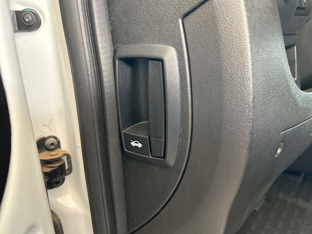 Used 2024 RAM ProMaster 3500 w/ Delivery Van Package image 36