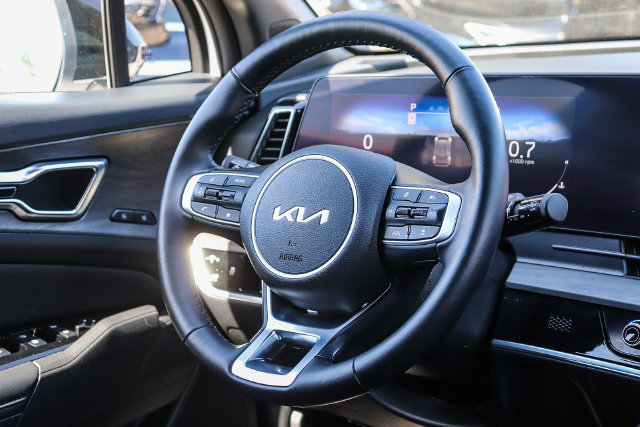 Certified 2024 Kia Sportage X-Pro AWD/4WD image 15