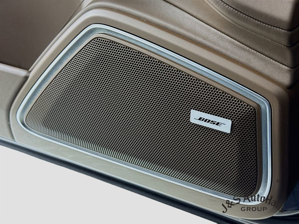 Used 2022 Porsche Panamera 4 Platinum Edition image 24