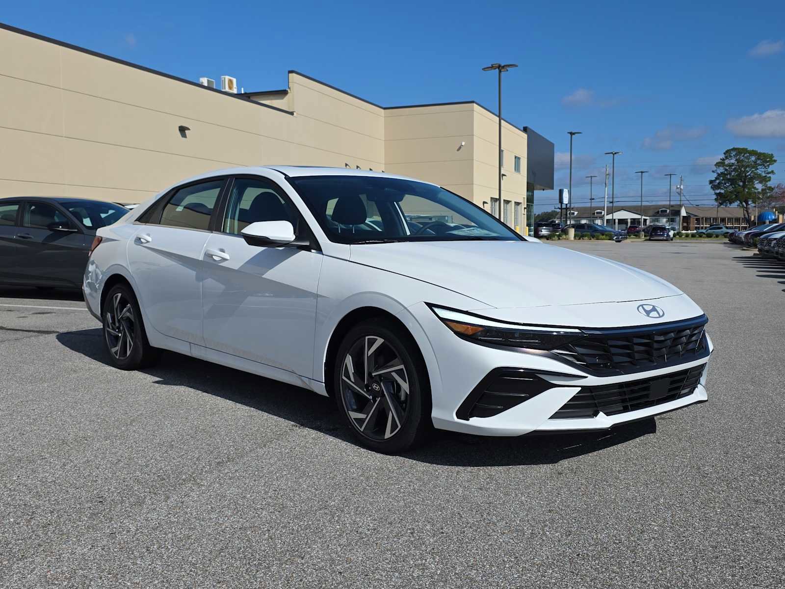 New 2025 Hyundai Elantra Limited