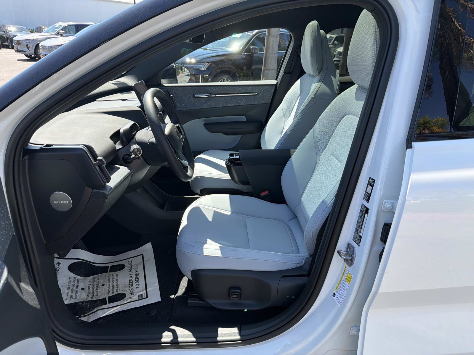 Certified 2026 Volvo EX30 Ultra w/ Climate Package AWD/4WD image 17