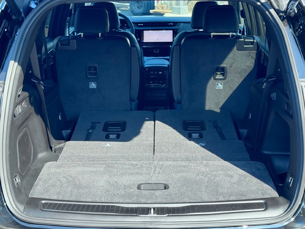 New 2027 Jeep Grand Cherokee L Limited AWD/4WD image 17
