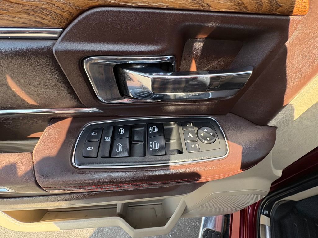Used 2018 RAM 3500 Laramie Longhorn w/ Longhorn Southfork Package image 20
