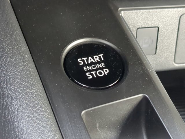 Certified 2026 Nissan Kicks SV image 26