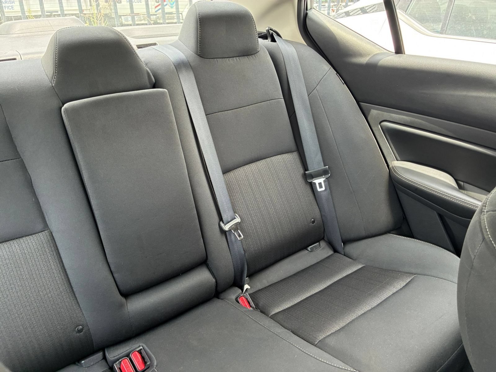 Used 2025 Nissan Altima 2.5 SV FWD image 36