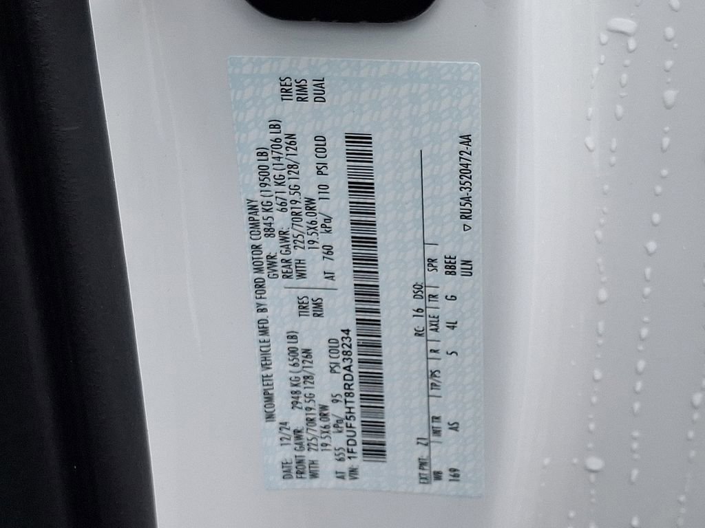 New 2024 Ford F550 4x4 Regular Cab Super Duty image 14