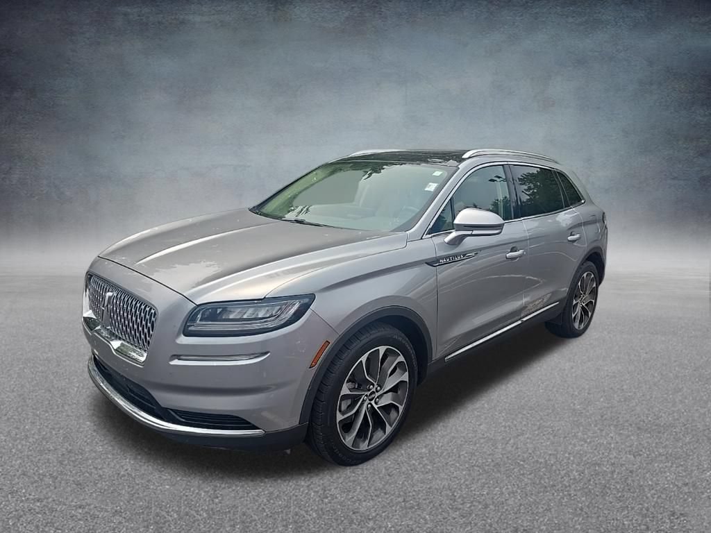 Used 2021 Lincoln Nautilus Reserve AWD/4WD image 4