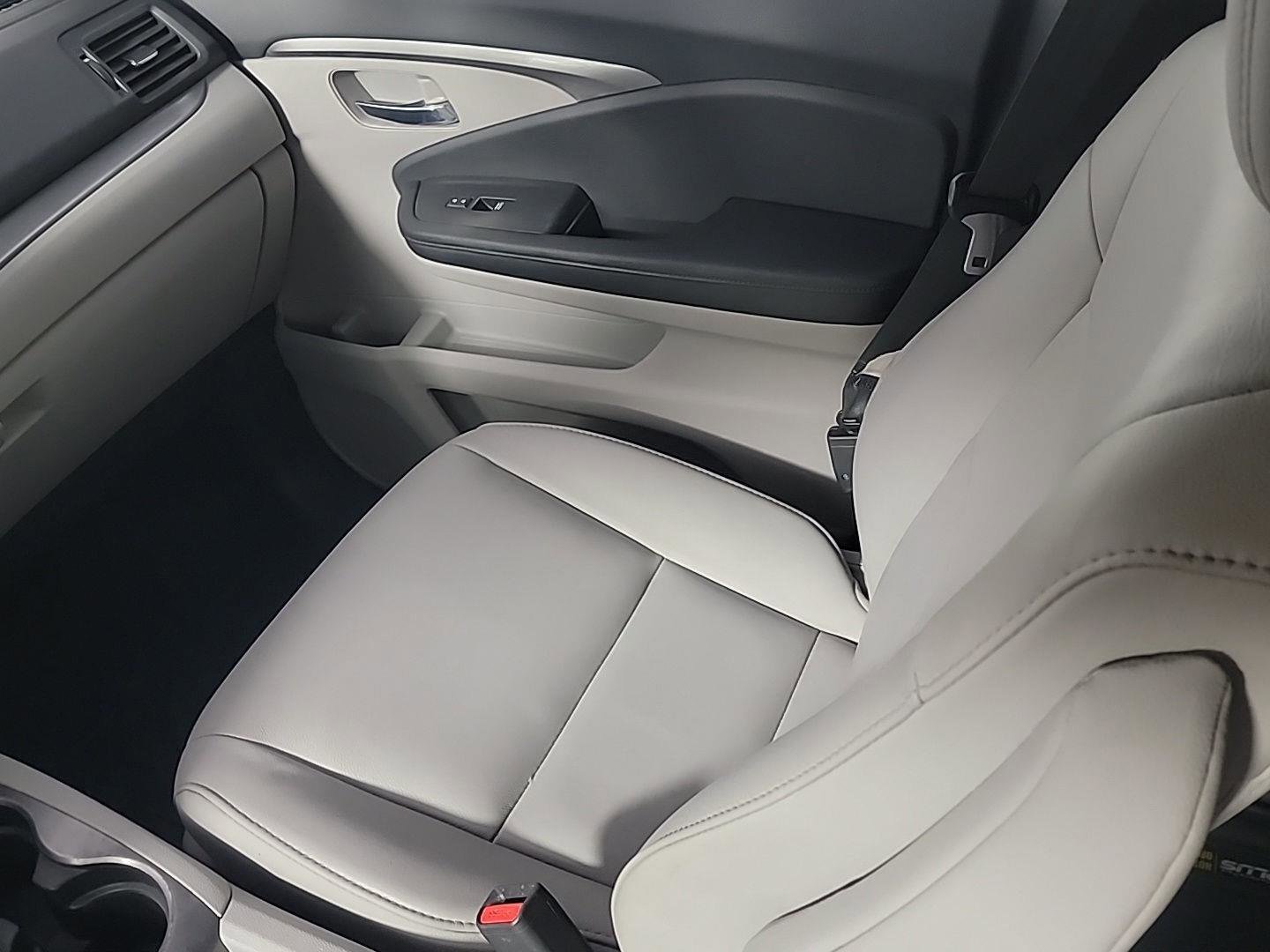 Certified 2018 Honda Pilot EX-L image 24